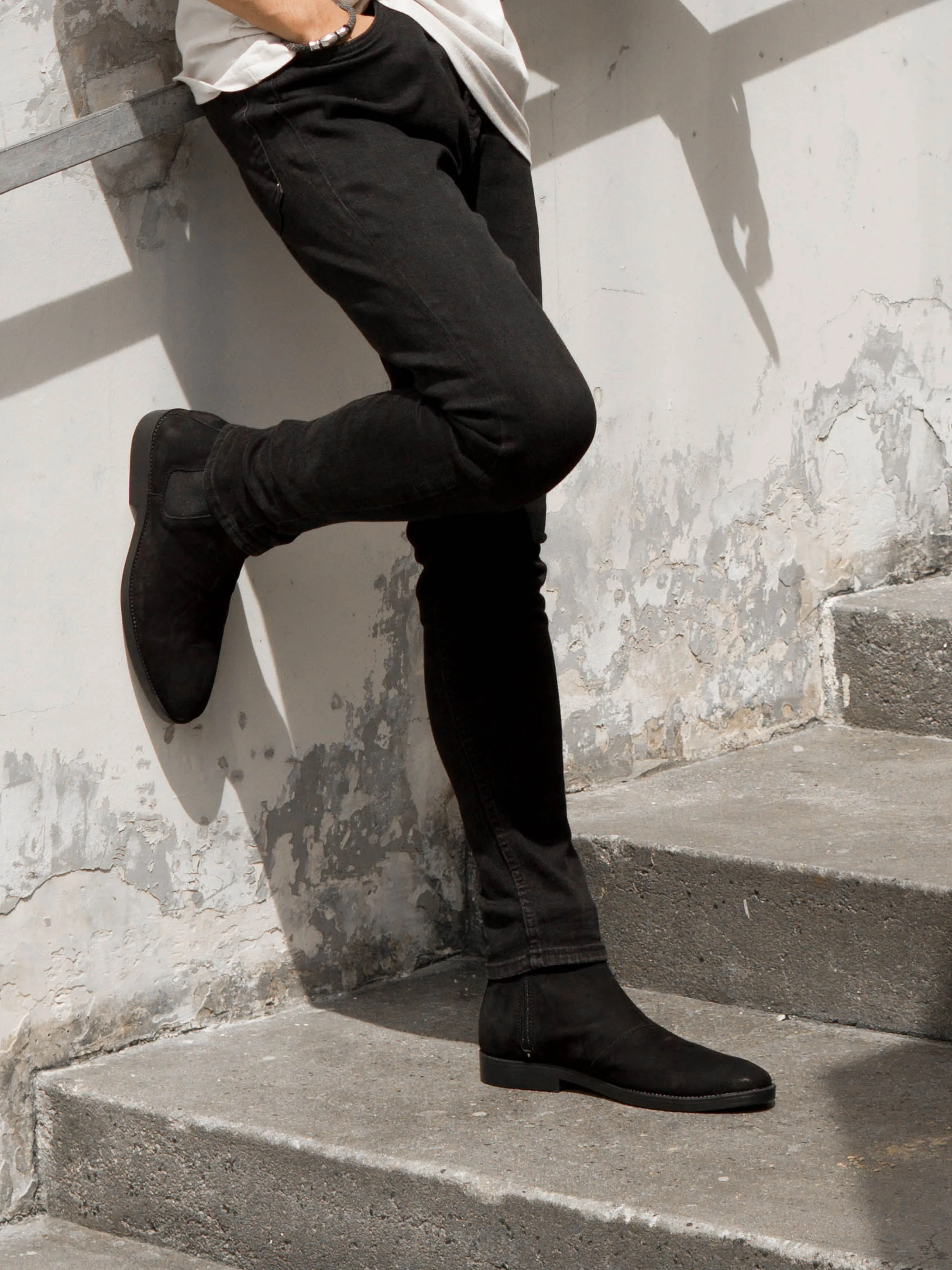 Chelsea Boots With Zipper - Black Nubuck Leather (Crepe Sole)