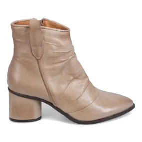 Stylish Jared Ankle Boots for Women - Comfortable and Versatile Footwear for Any Occasion