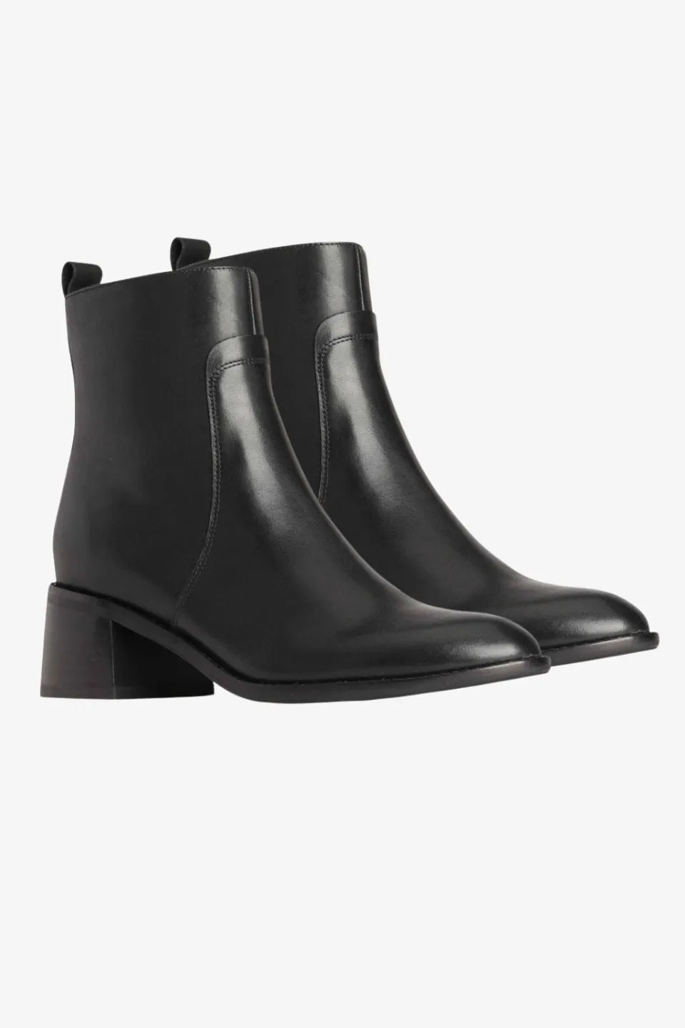 Wyona Black Ankle Mid Heel Leather Boot